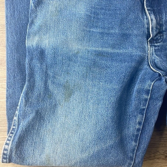 Wrangler Mens Cowboy Cut 13MWZ Distressed Jeans, size 38x36 - Picture 3 of 13